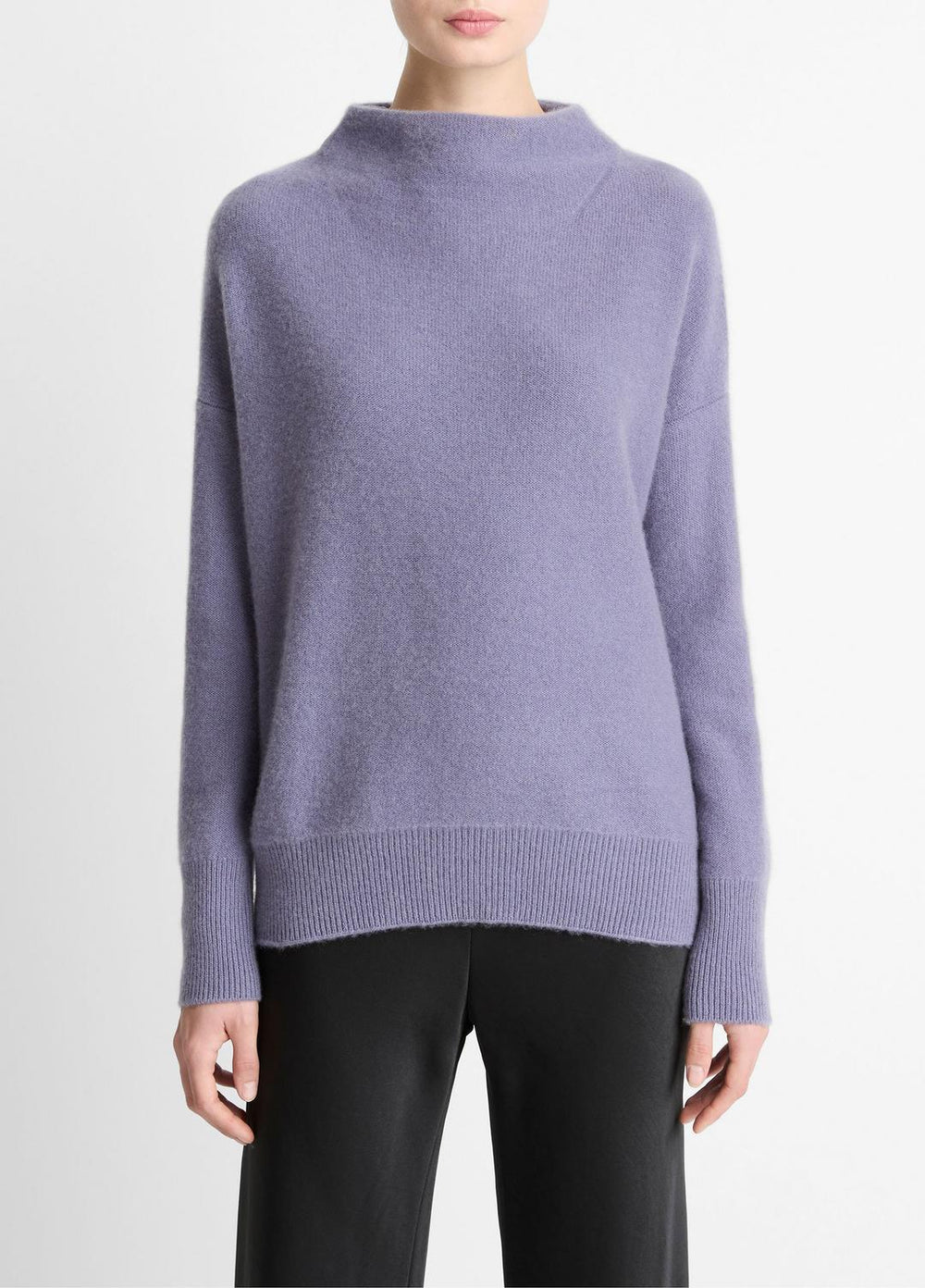 VINCE | Plush Cashmere Funnel-Neck Sweater in Turtleneck - MAUVE IRIS