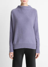 VINCE | Plush Cashmere Funnel-Neck Sweater in Turtleneck - MAUVE IRIS