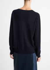 VINCE | Cashmere Weekend V-Neck Sweater in V-Neck - COASTAL BLUE