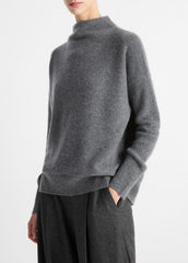 VINCE | Plush Cashmere Funnel-Neck Sweater in Turtleneck - HEATHER GRAPHITE
