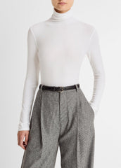 VINCE | Essential Long-Sleeve Turtleneck Top in Long Sleeve - OFF WHITE
