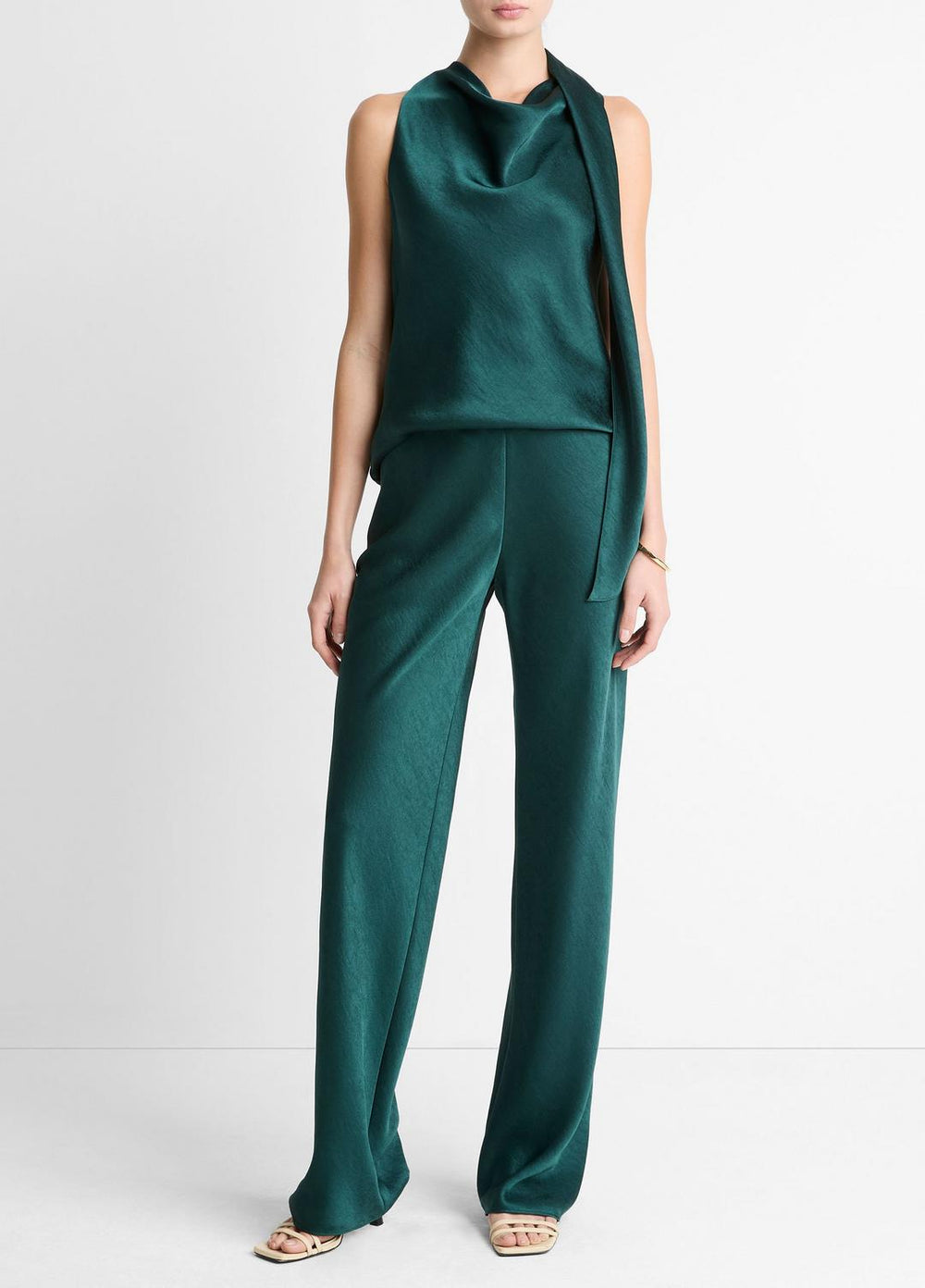 VINCE | Colette High-Rise Fluid Satin Bias Pant in Trousers - JUNIPER
