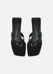 VINCE | San Juan Leather Heeled Thong Sandal in Heels - BLACK