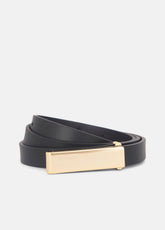 VINCE | Women's 15mm Elongated Plaque Leather Belt in Belts - BLACK/POLISHED GOLD
