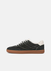 VINCE | Oasis Sneaker in Sneakers - MAZE/PEBBLE WHITE