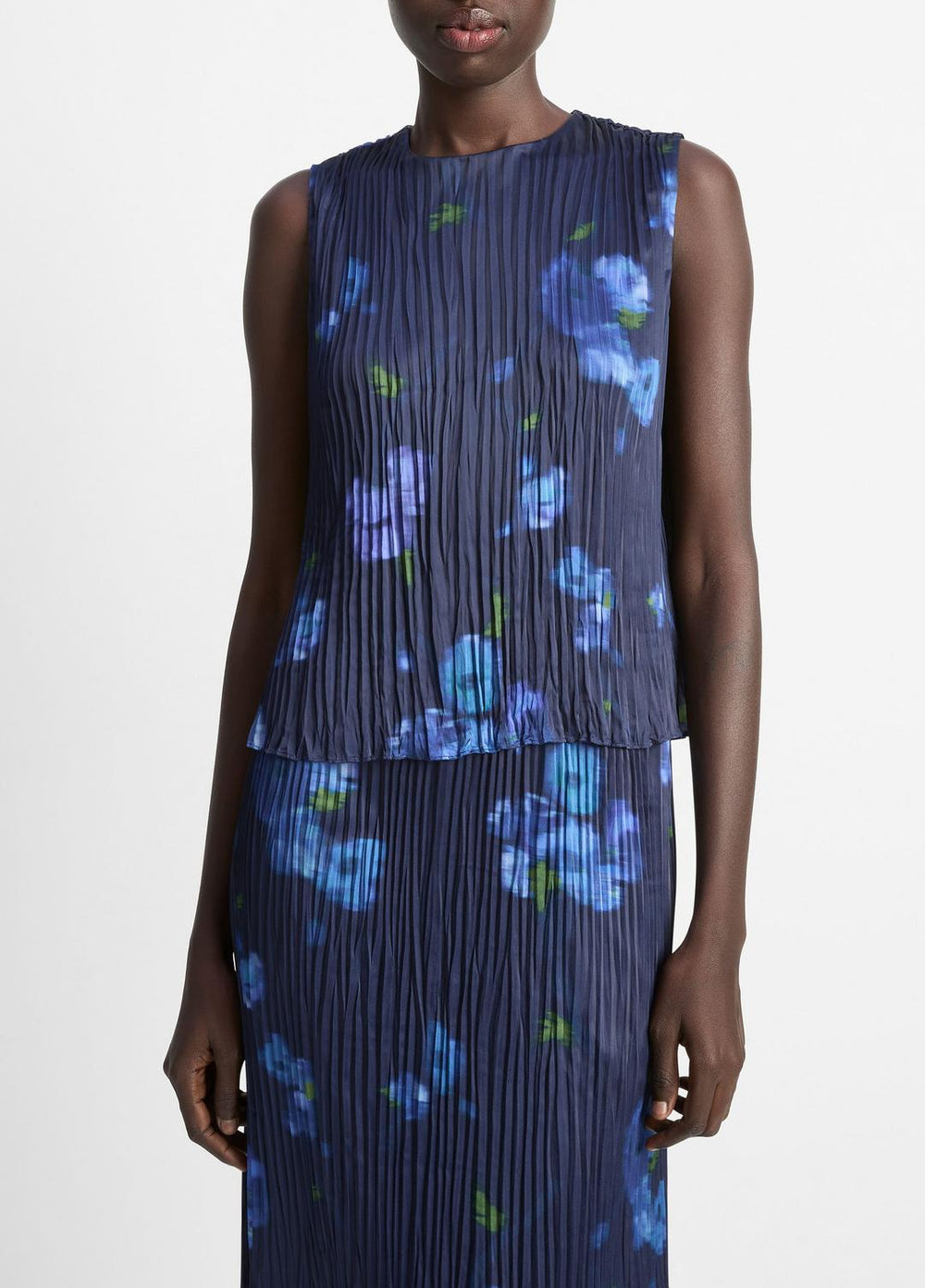 VINCE | Poppy Blur Crushed Satin Shell in Shirts & Tees - MIDNIGHT