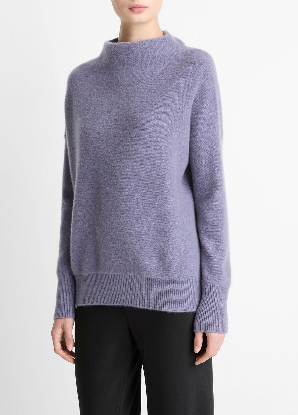 VINCE | Plush Cashmere Funnel-Neck Sweater in Turtleneck - MAUVE IRIS