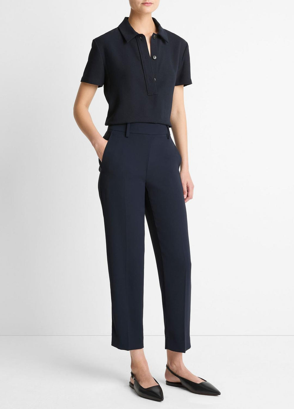 VINCE | Crepe Tapered Pull-On Pant in Trousers - COASTAL BLUE