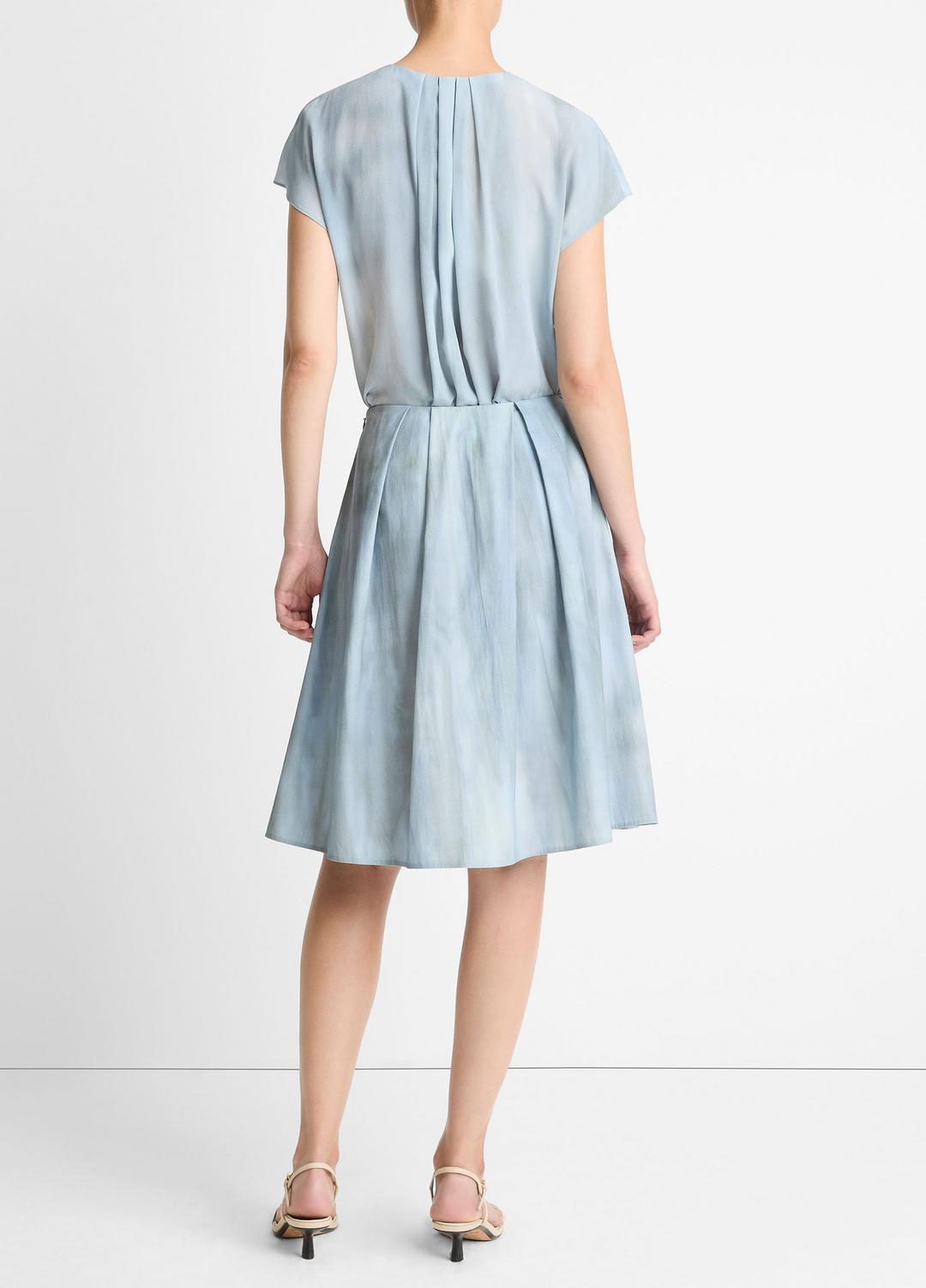 VINCE | Washed Ombré Cotton Pleated Knee Skirt in Skirts - AZURA WASH