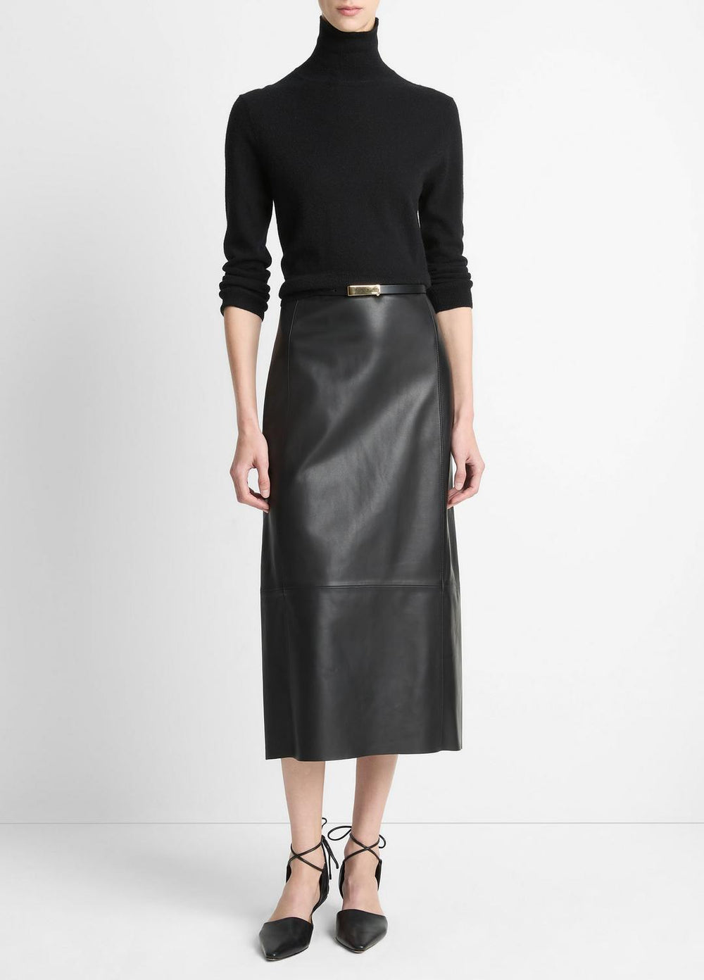 VINCE | Cashmere-Silk Three-Quarter-Sleeve Mock-Neck Sweater in Turtleneck - BLACK