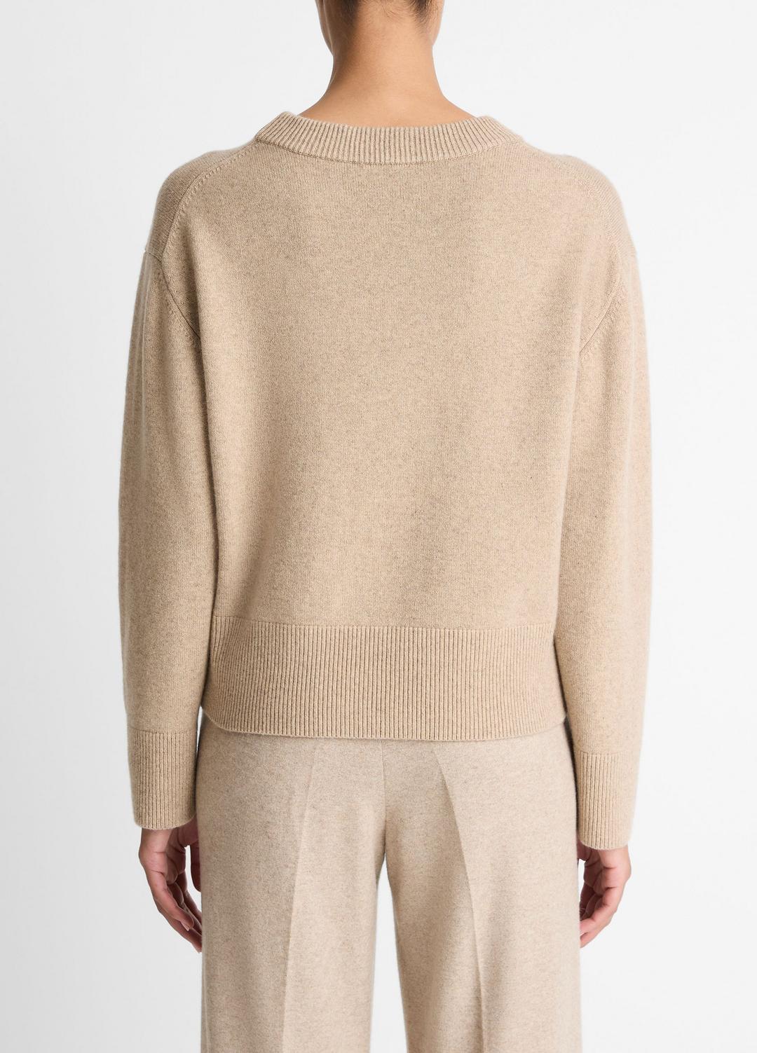 VINCE | Wool-Cashmere V-Neck Sweater in V-Neck - HEATHER MARZIPAN