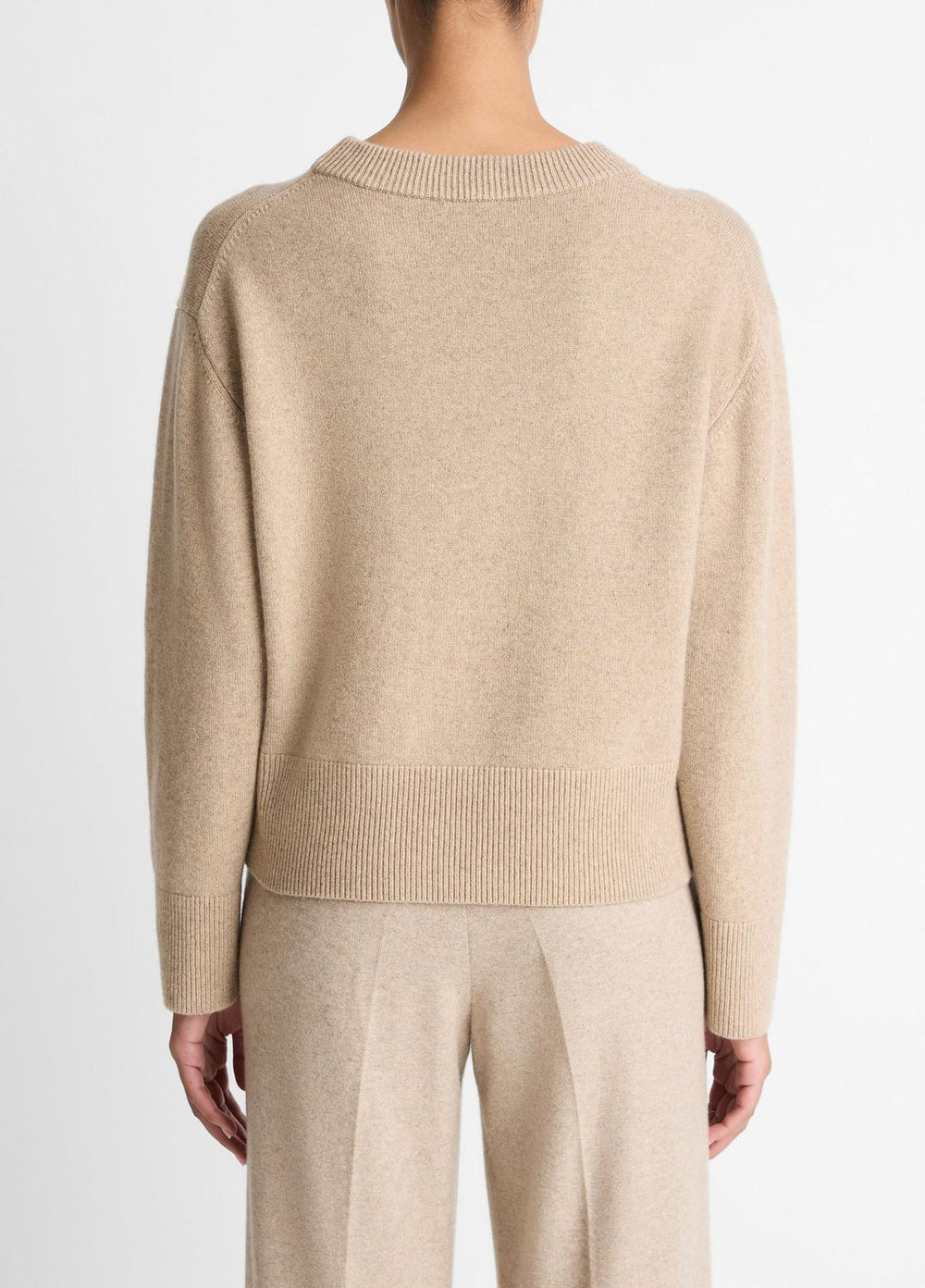 VINCE | Wool-Cashmere V-Neck Sweater in V-Neck - HEATHER MARZIPAN