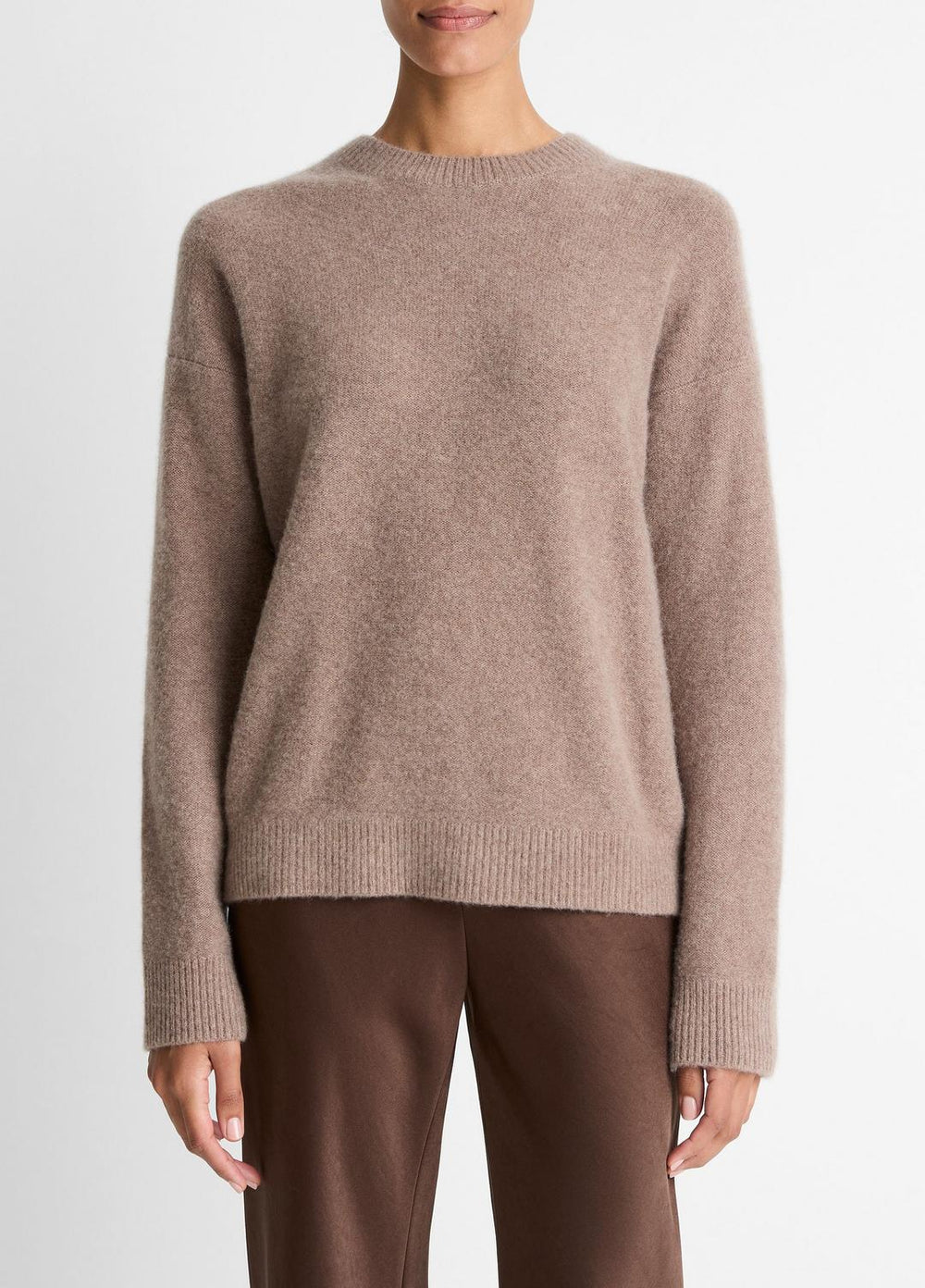VINCE | Plush Cashmere Crew Neck Sweater in Crew Neck - HEATHER DOE
