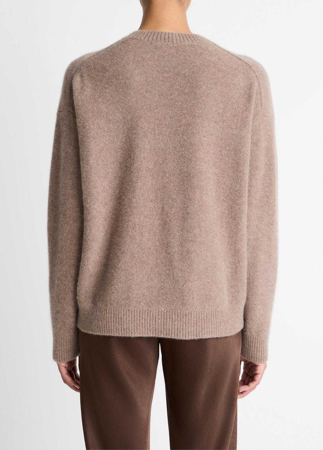 VINCE | Plush Cashmere Crew Neck Sweater in Crew Neck - HEATHER DOE