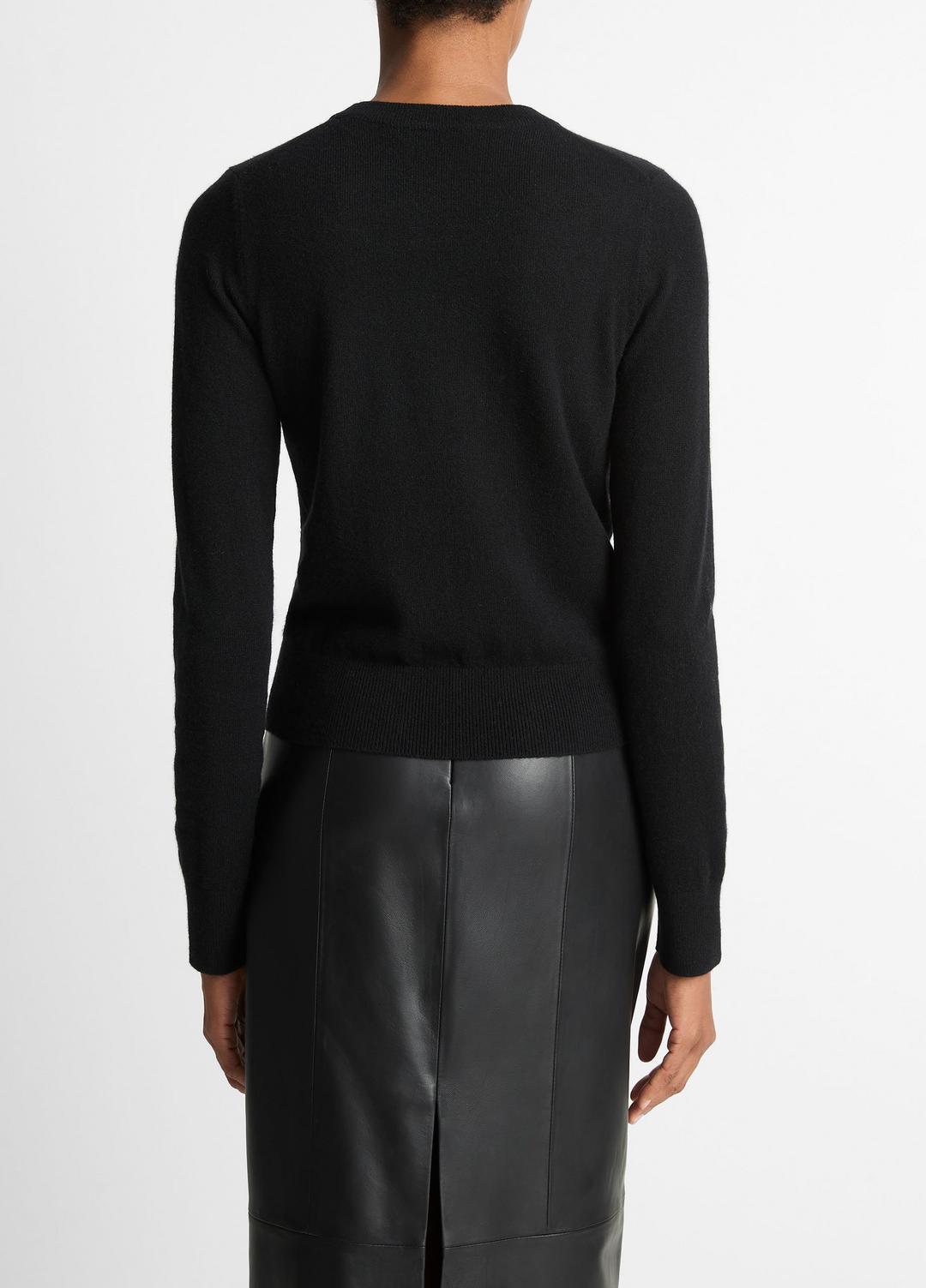 VINCE | Cashmere Crew Neck Sweater in Crew Neck - BLACK