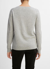 VINCE | Cashmere Weekend V-Neck Sweater in V-Neck - HEATHER STEEL