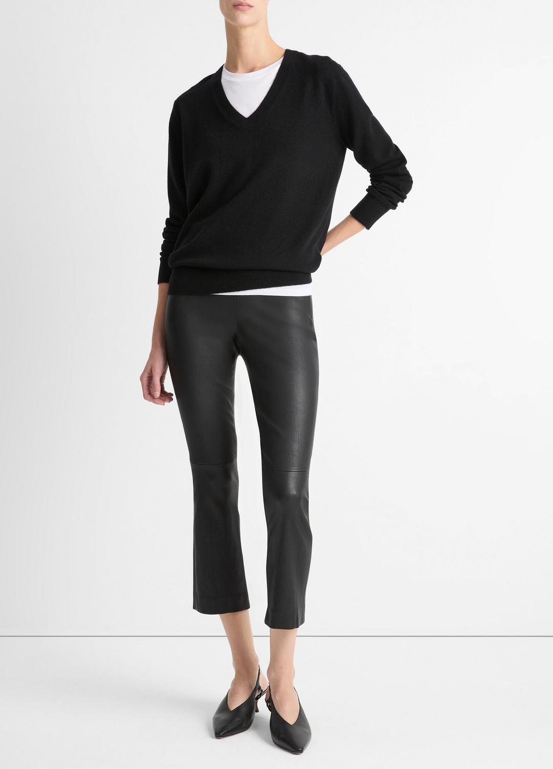 VINCE | Cashmere Weekend V-Neck Sweater in V-Neck - BLACK