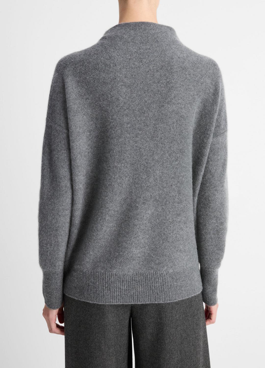 VINCE | Plush Cashmere Funnel-Neck Sweater in Turtleneck - HEATHER GRAPHITE