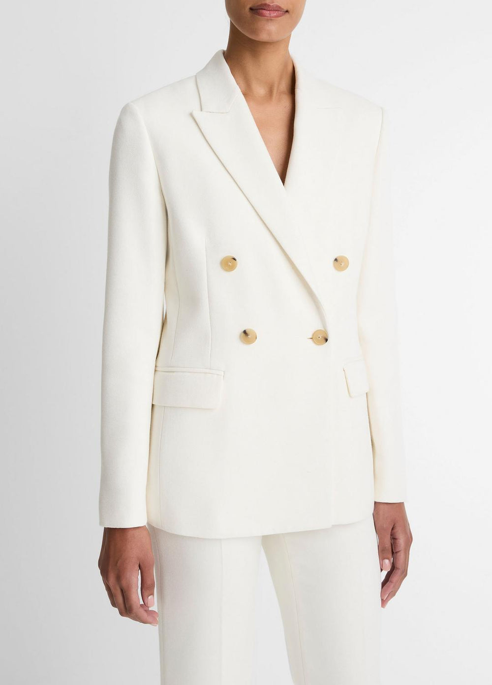 VINCE | Sculptural Tailored Blazer in Blazers - OFF WHITE