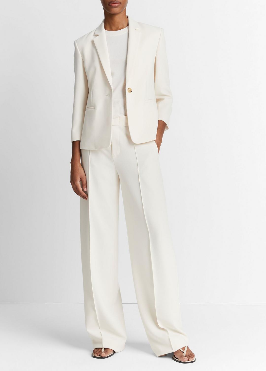 VINCE | Shrunken Blazer in Blazers - OFF WHITE