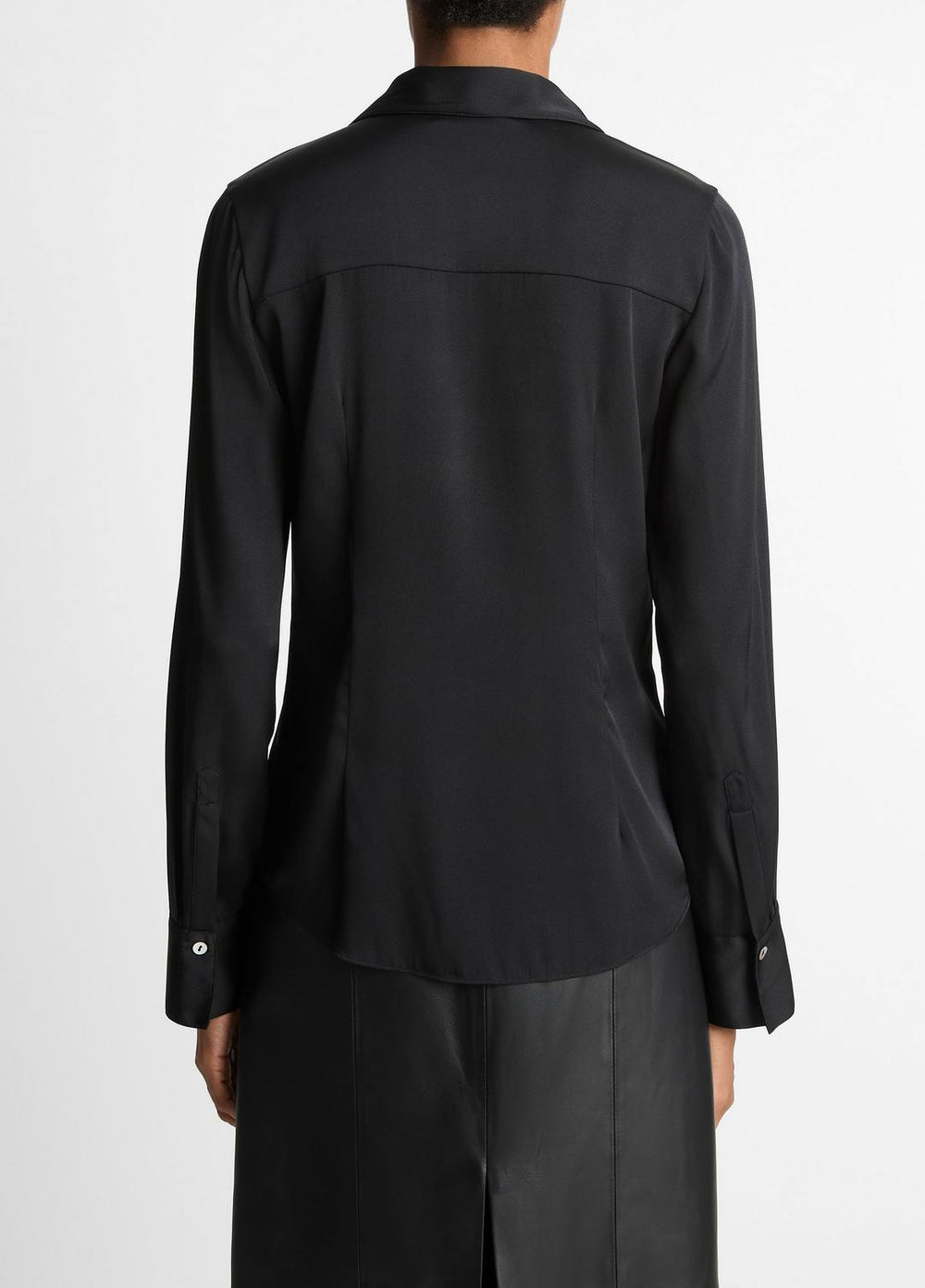 VINCE | Silk-Blend Slim Button-Front Blouse in Long Sleeve - BLACK