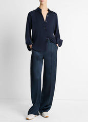 VINCE | Stretch-Silk Button-Front Blouse in Long Sleeve - COASTAL BLUE