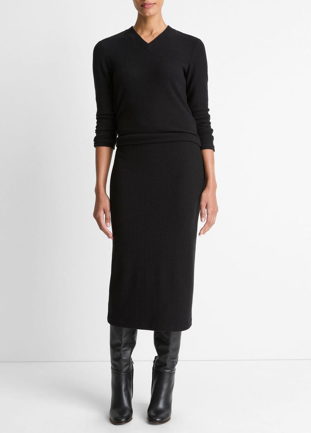 VINCE | Cozy Rib High V-Neck Top in Long Sleeve - BLACK