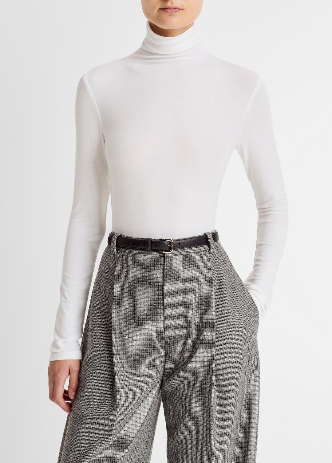 VINCE | Essential Long-Sleeve Turtleneck Top in Long Sleeve - OFF WHITE