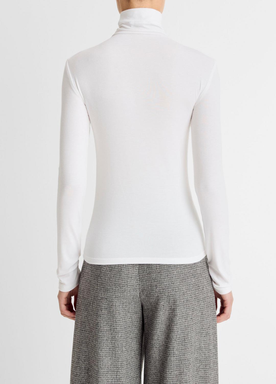 VINCE | Essential Long-Sleeve Turtleneck Top in Long Sleeve - OFF WHITE