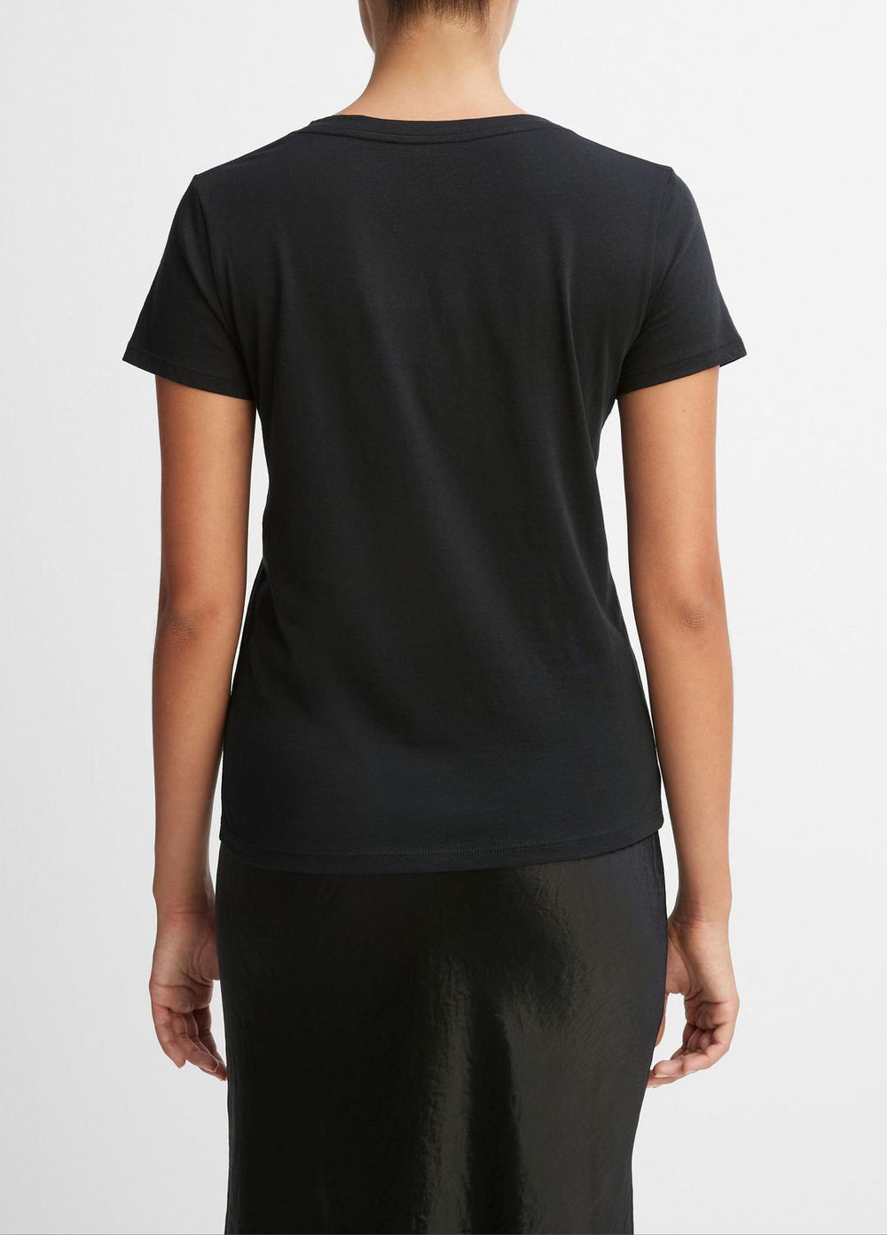 VINCE | Essential Pima Cotton V-Neck T-Shirt in Short Sleeve - BLACK