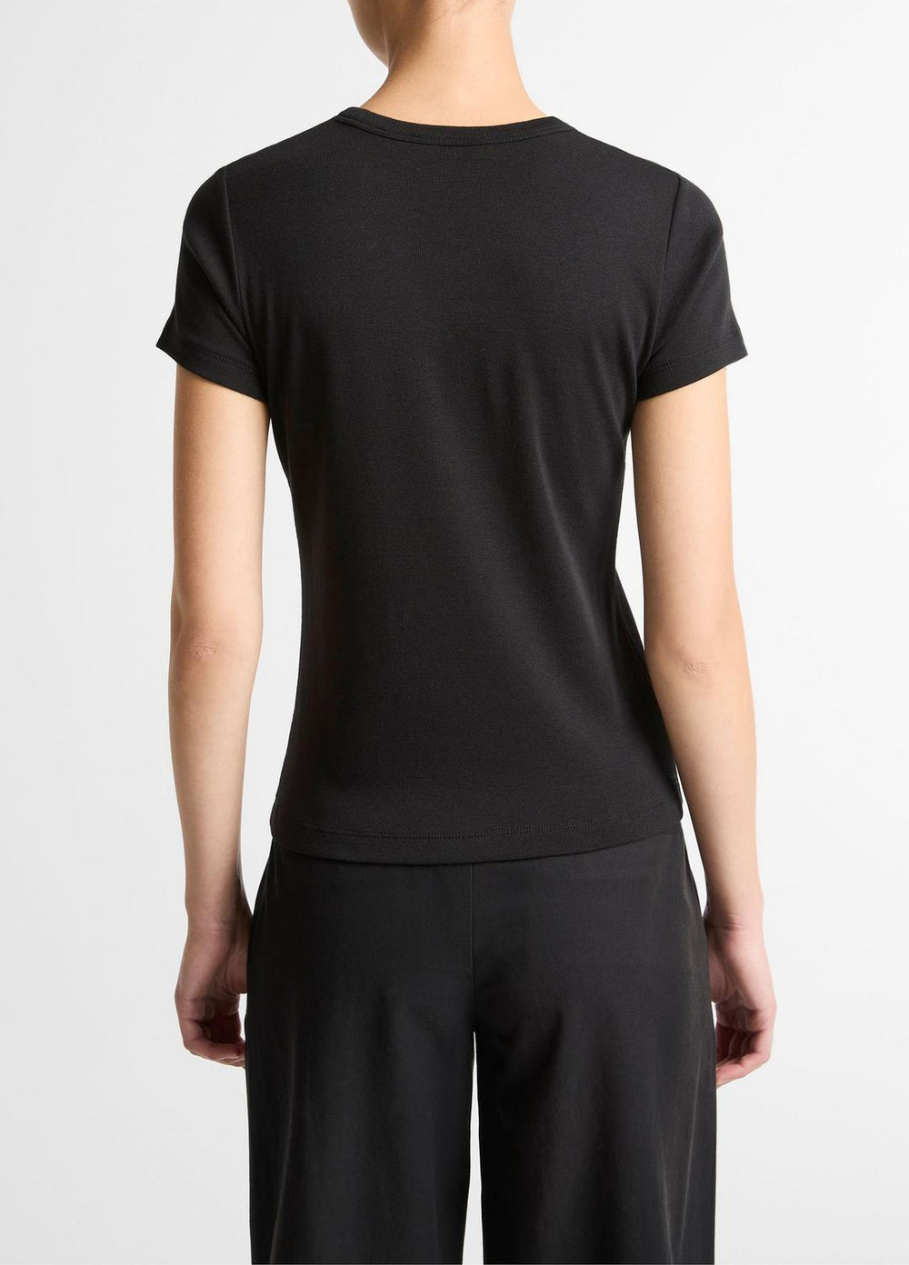 VINCE | Pima Cotton-Blend '90s Shrunken T-Shirt in Short Sleeve - BLACK