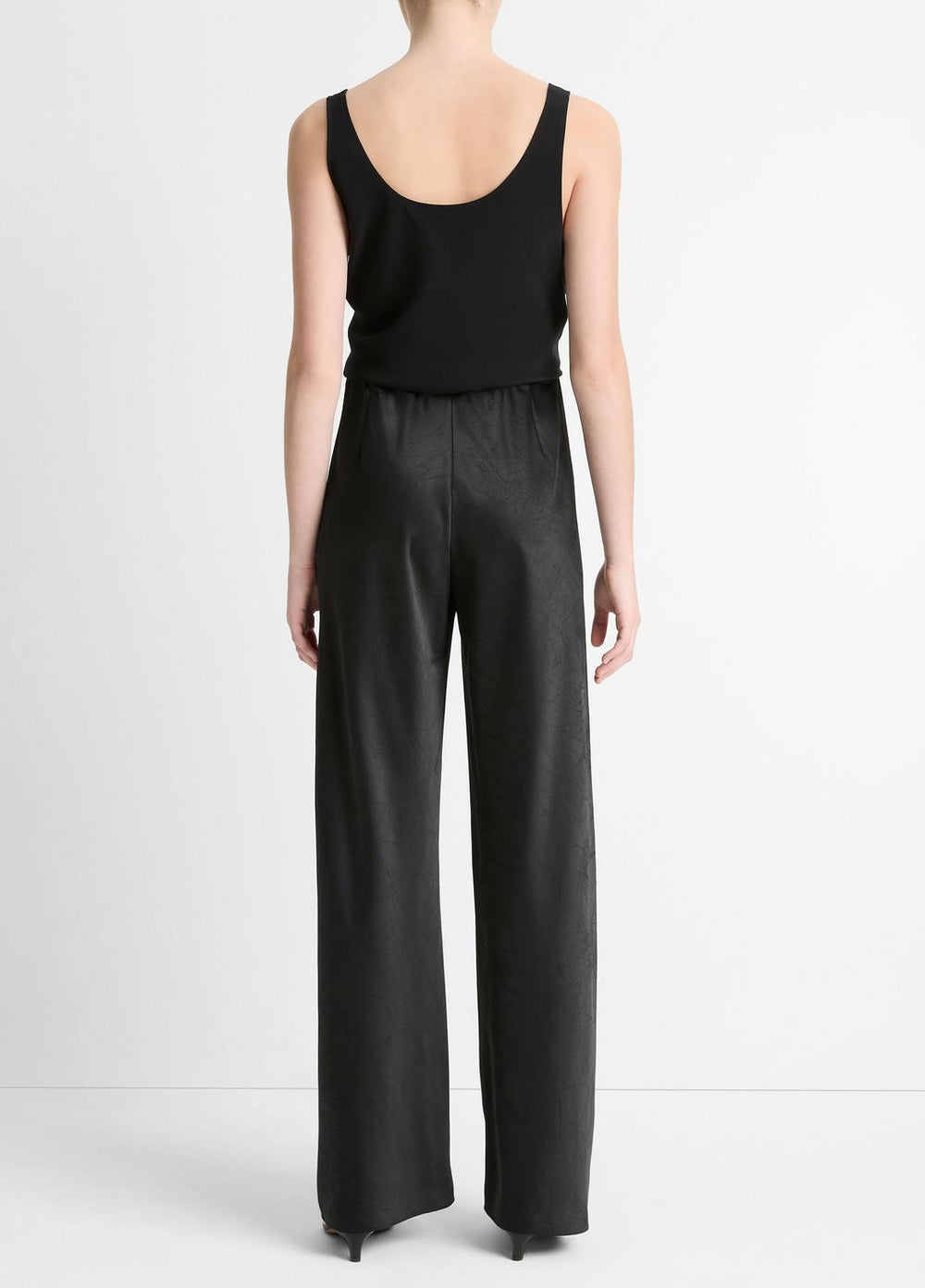 VINCE | Colette High-Rise Fluid Satin Bias Pant in Trousers - BLACK