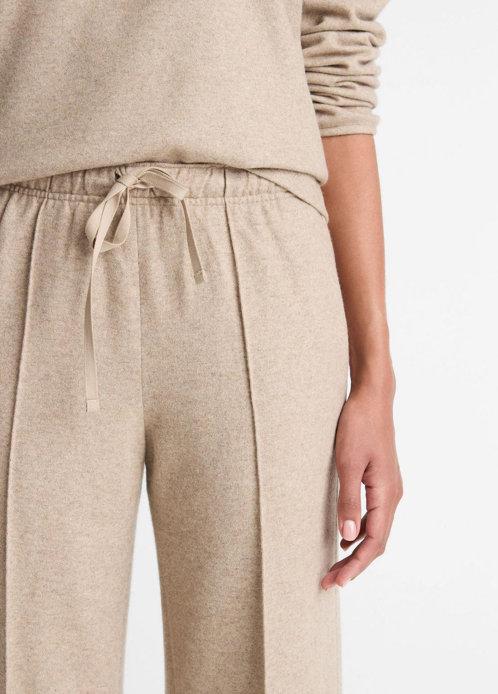 VINCE | Wool-Blend Tailored Wide-Leg Pant in Wide Leg - HEATHER MARZIPAN
