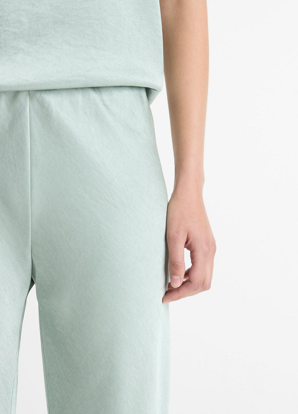 VINCE | Colette High-Rise Fluid Satin Bias Pant in Trousers - ALOE STONE