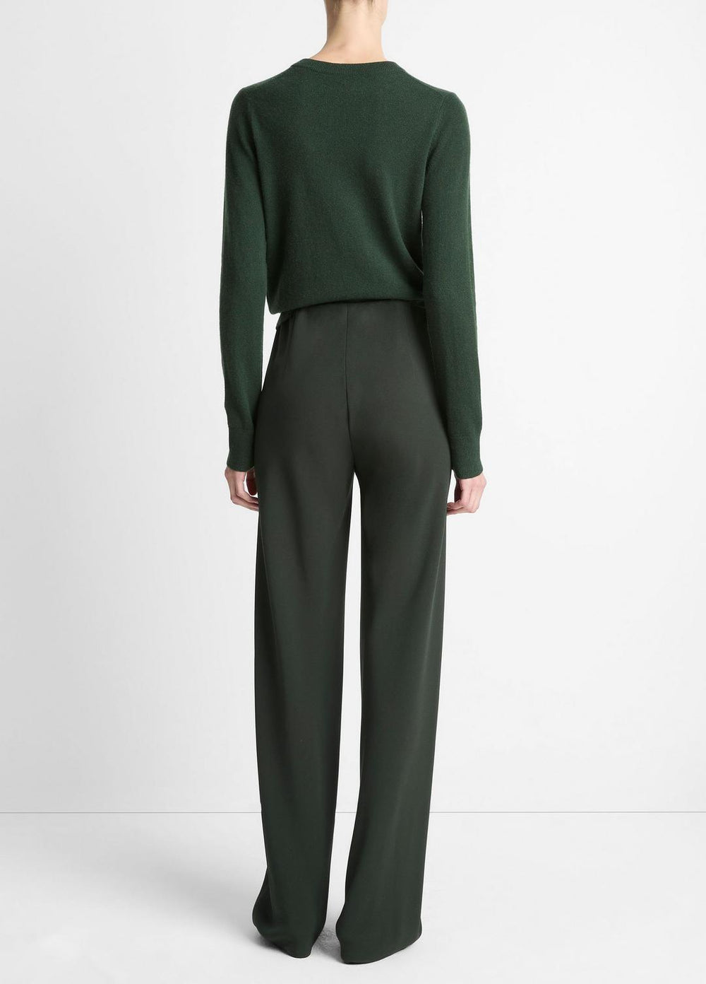 VINCE | Colette High-Rise Crepe Bias Pant in Trousers - VERDE