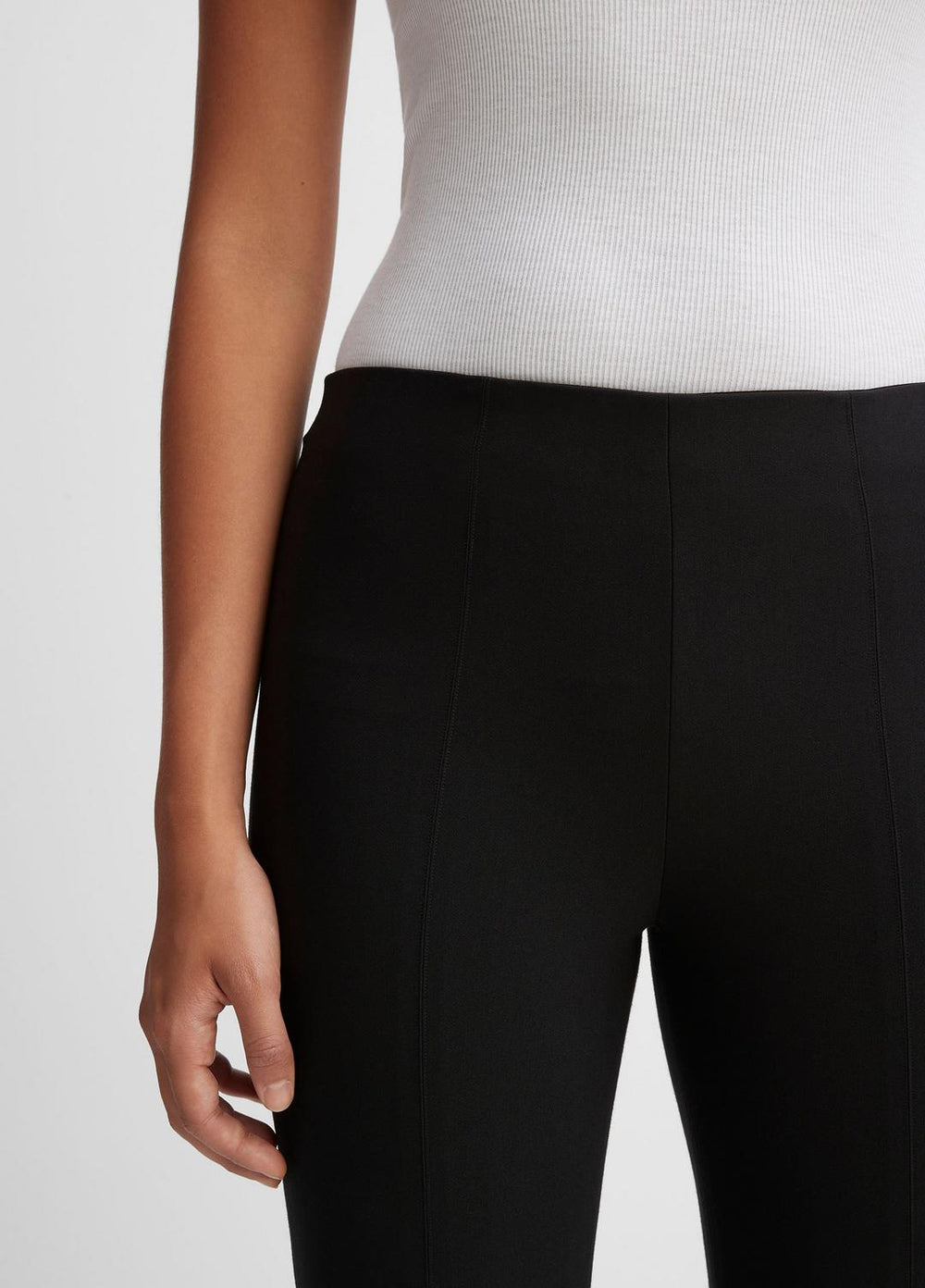 VINCE | Women's Stitch Front Seam Ponte Legging - BLACK