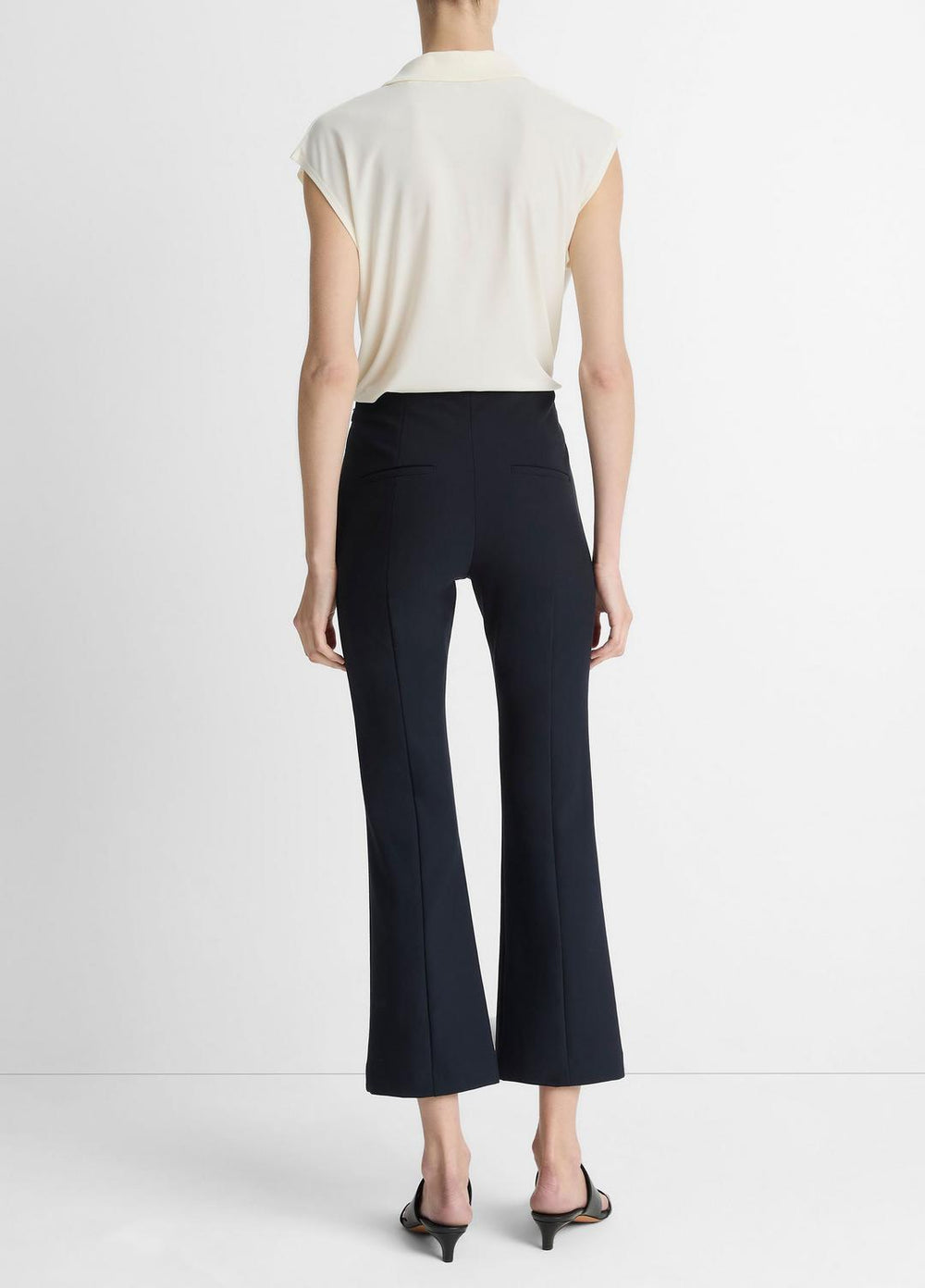 VINCE | Niki Mid-Rise Pintuck Crop Flare Pant in Pants - COASTAL BLUE
