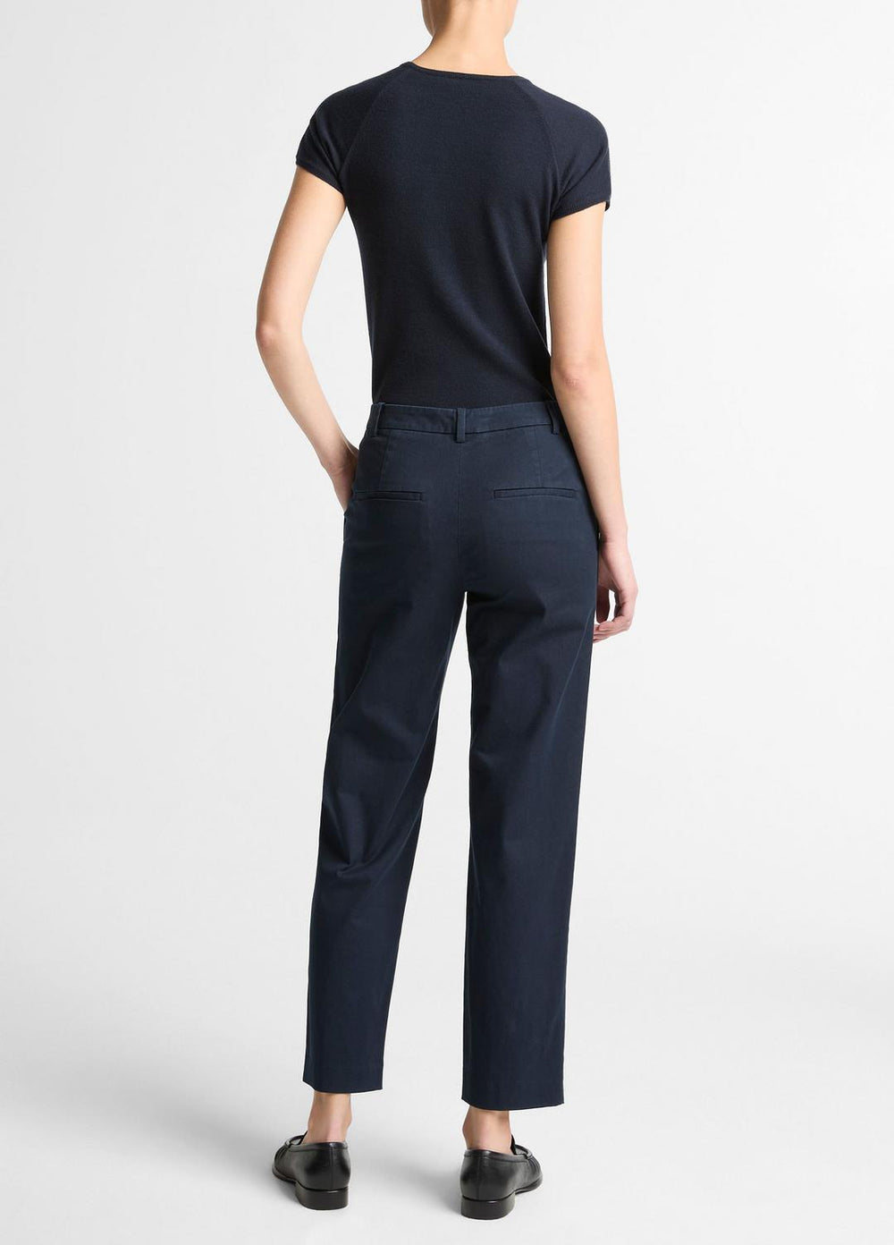 VINCE | Avery Mid-Rise Italian Stretch-Cotton Chino Pant in Trousers - COASTAL BLUE