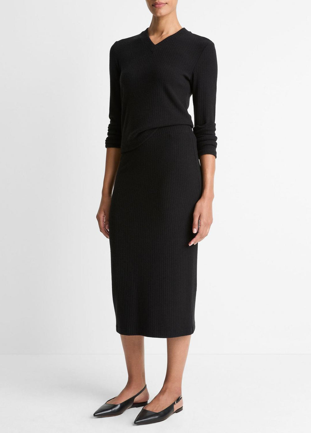 VINCE | Cozy Rib Midi Skirt in Skirts - BLACK