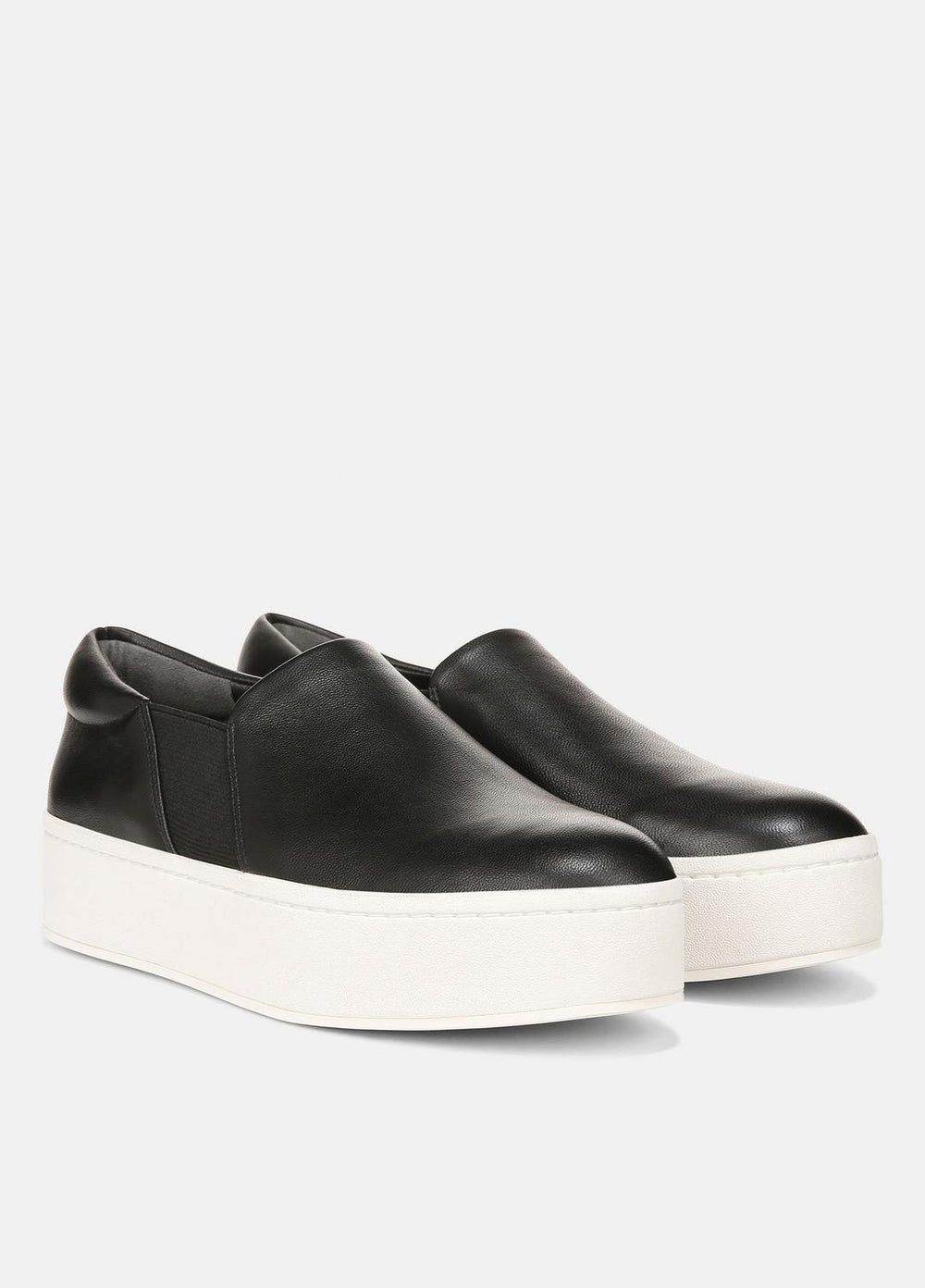 VINCE | Warren Leather Sneaker in Sneakers - BLACK