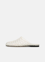 VINCE | Barcelona Jelly Sandal in Sandals - CLEAR