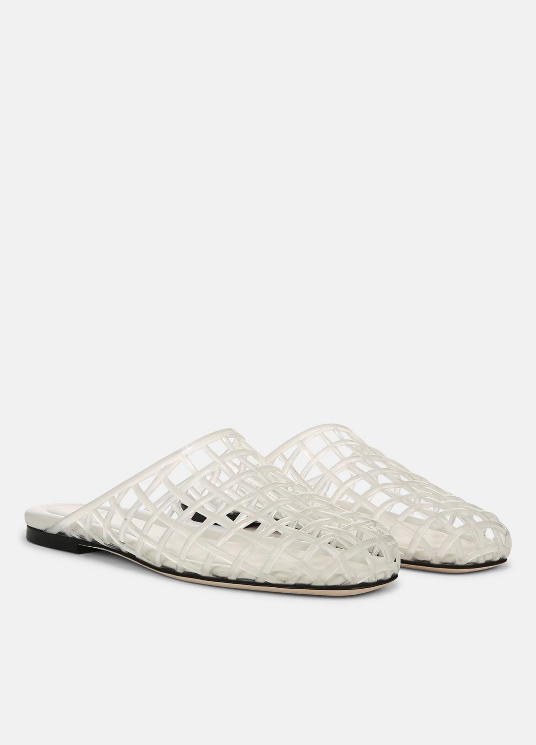 VINCE | Barcelona Jelly Sandal in Sandals - CLEAR