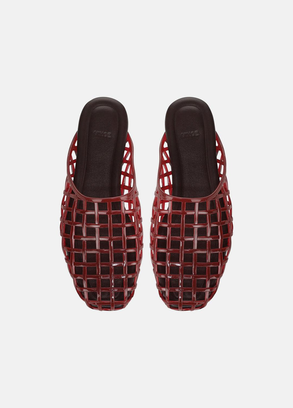 VINCE | Barcelona Jelly Sandal in Sandals - POPPY RED