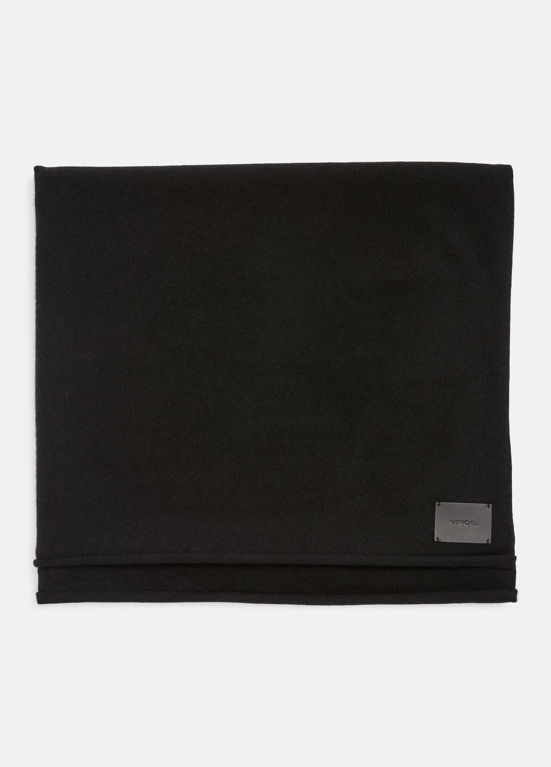 VINCE | Plush Cashmere Blanket Wrap in Scarves & Hats - BLACK