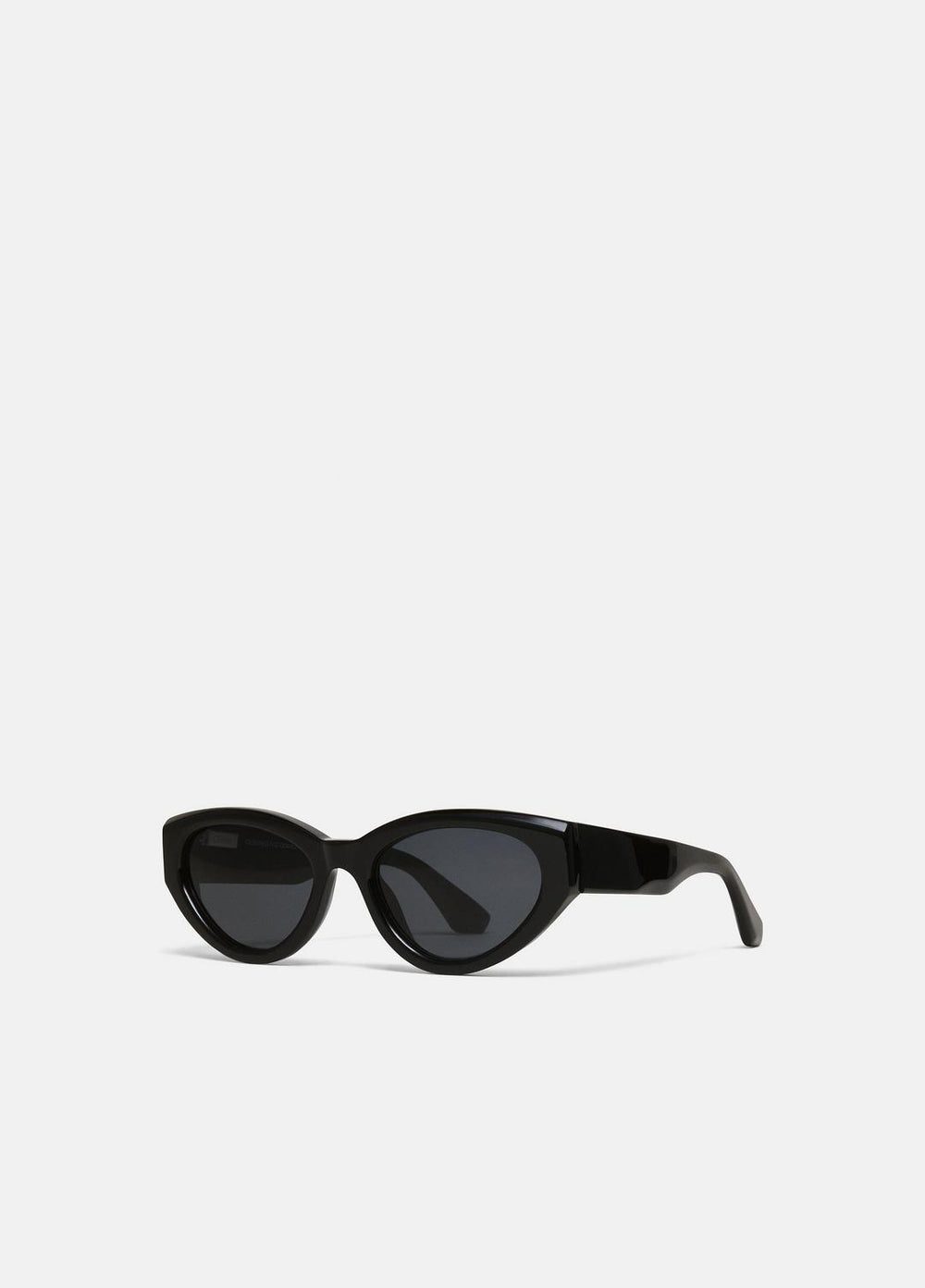 VINCE | Chimi 06 Sunglasses in Sunglasses - BLACK