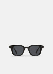 VINCE | Chimi 02 Sunglasses in Sunglasses - BLACK
