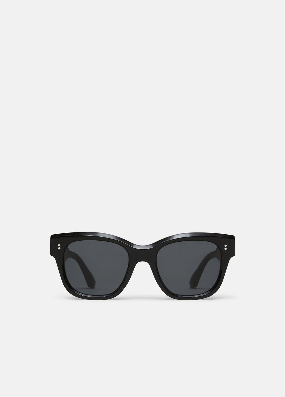 VINCE | Chimi 07 Sunglasses in Sunglasses - BLACK