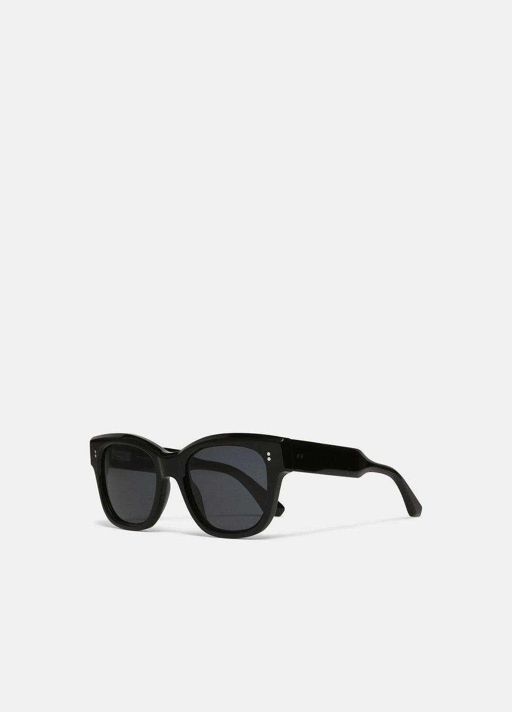 VINCE | Chimi 07 Sunglasses in Sunglasses - BLACK