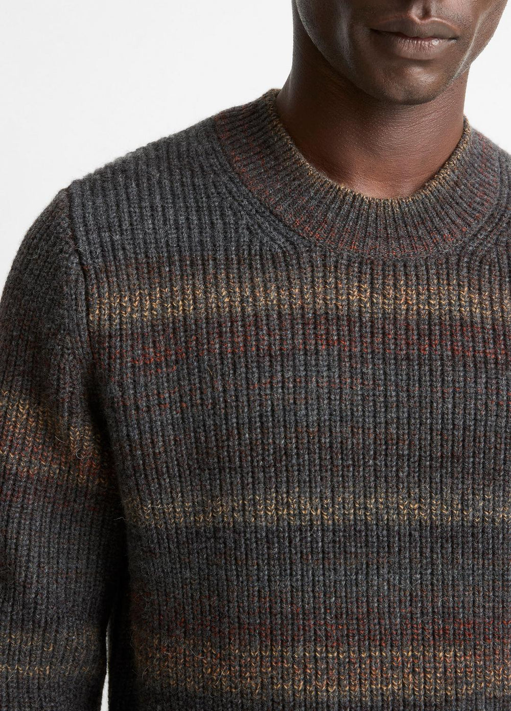 VINCE | Space-Dye Shaker Wool-Blend Sweater in Crew Neck - HEATHER BLACK COMBO
