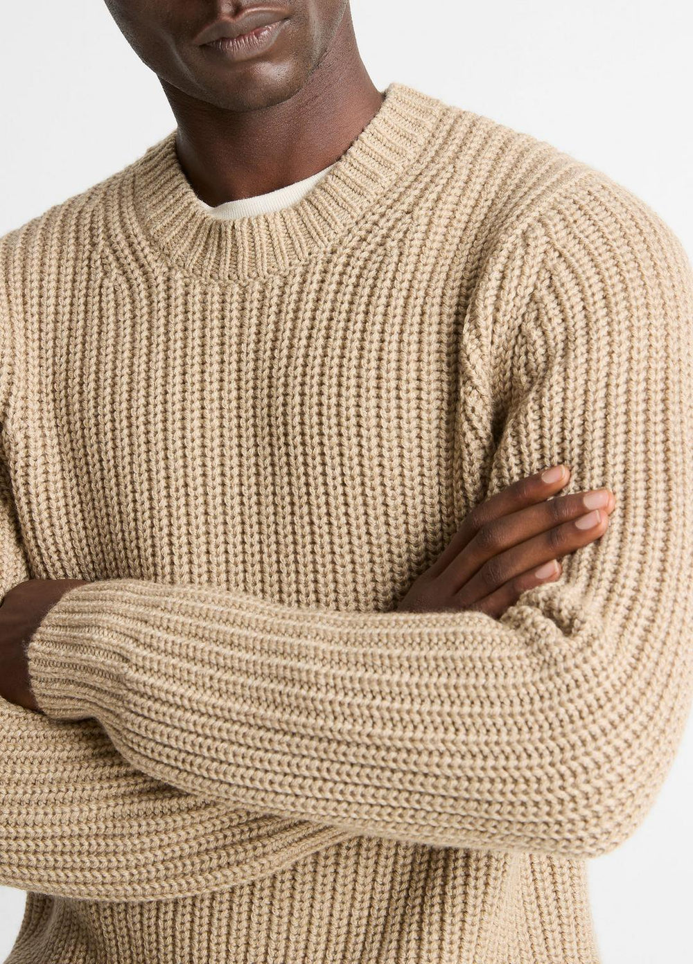 VINCE | Utility Shaker Merino Wool Sweater in Crew Neck - HEATHER RIVER SAND